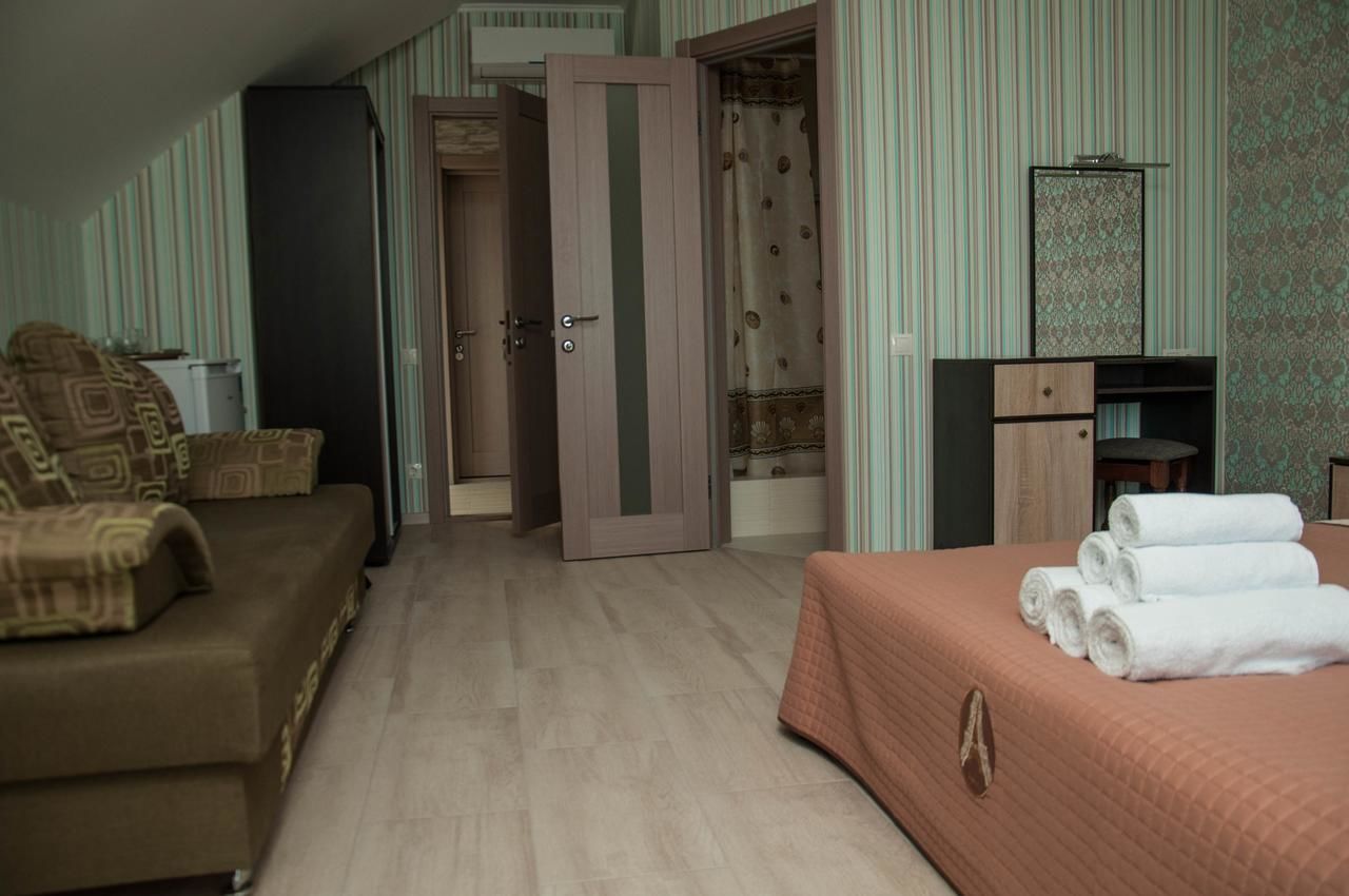 Гостевой дом Sun House Бердянск